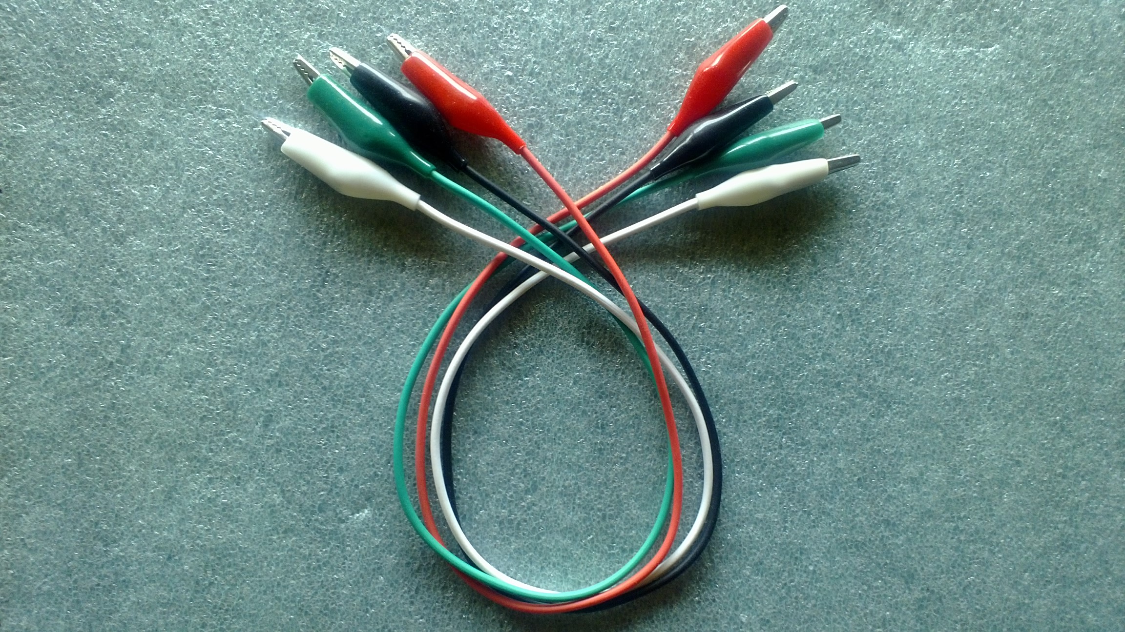 4 colours crocodile clips