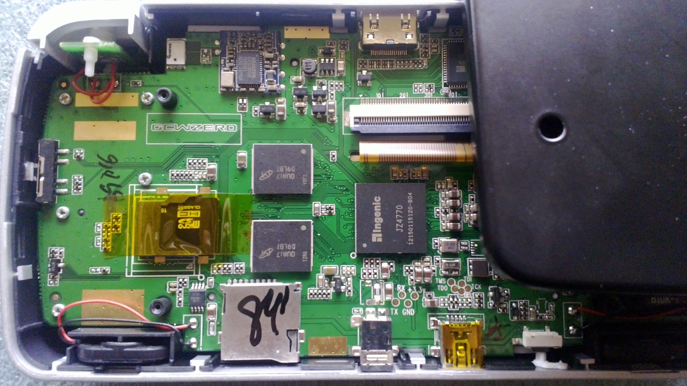 GCW-Zero PCB overview